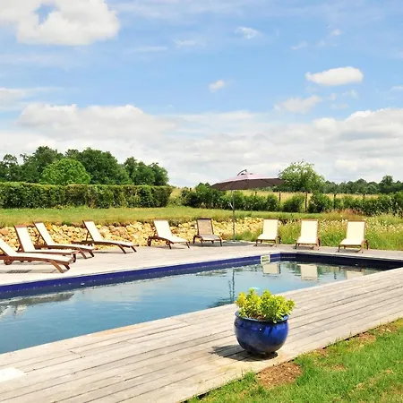 Sleeps 9 Pool Wifi *